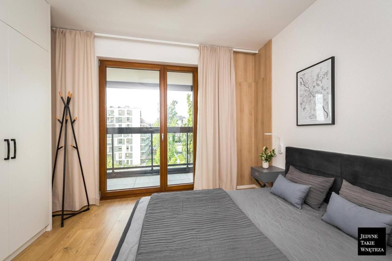 Cozy Family Apartments With Balcony Near Zlote Tarasy Warszawa Eksteriør bilde