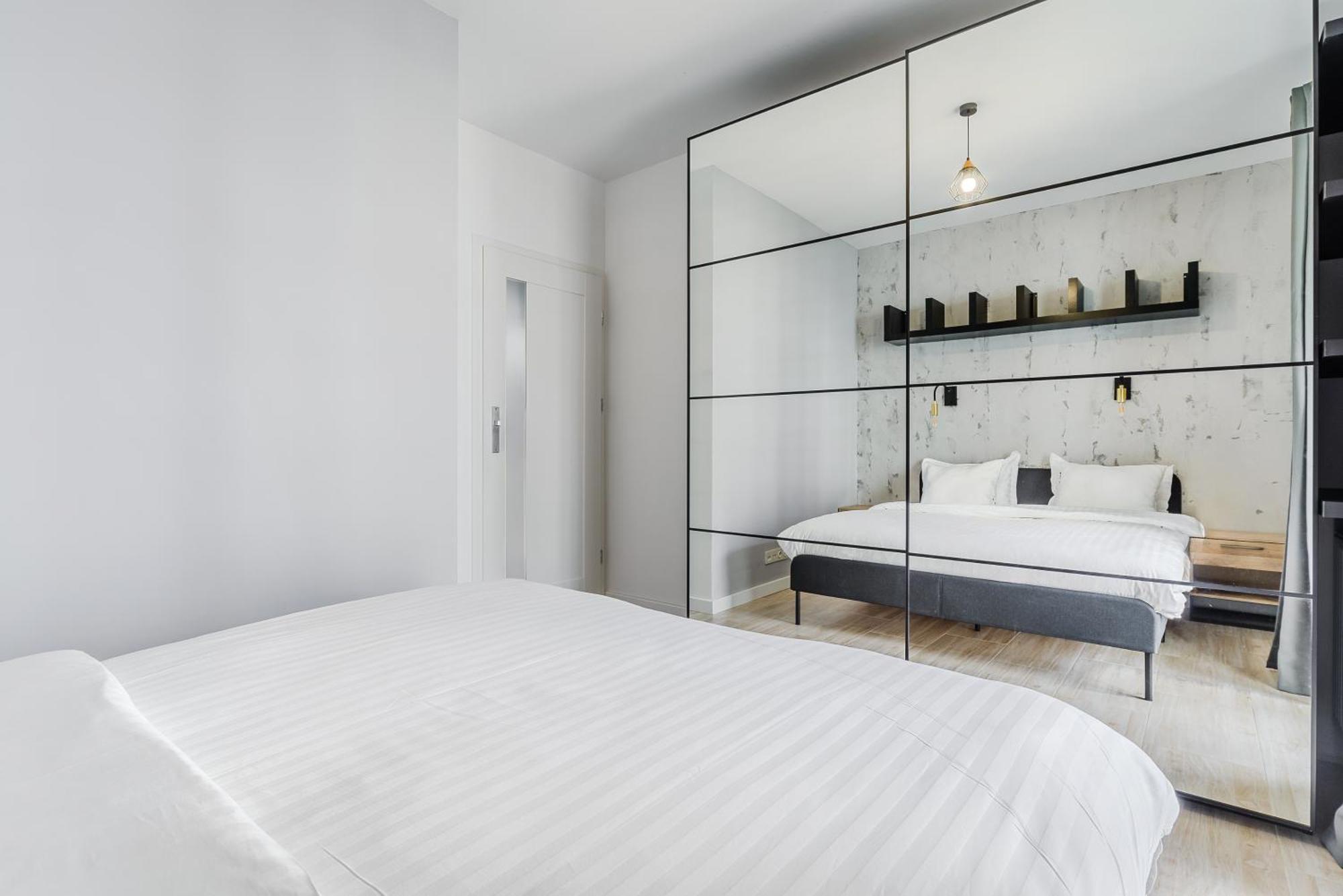 Cozy Family Apartments With Balcony Near Zlote Tarasy Warszawa Eksteriør bilde