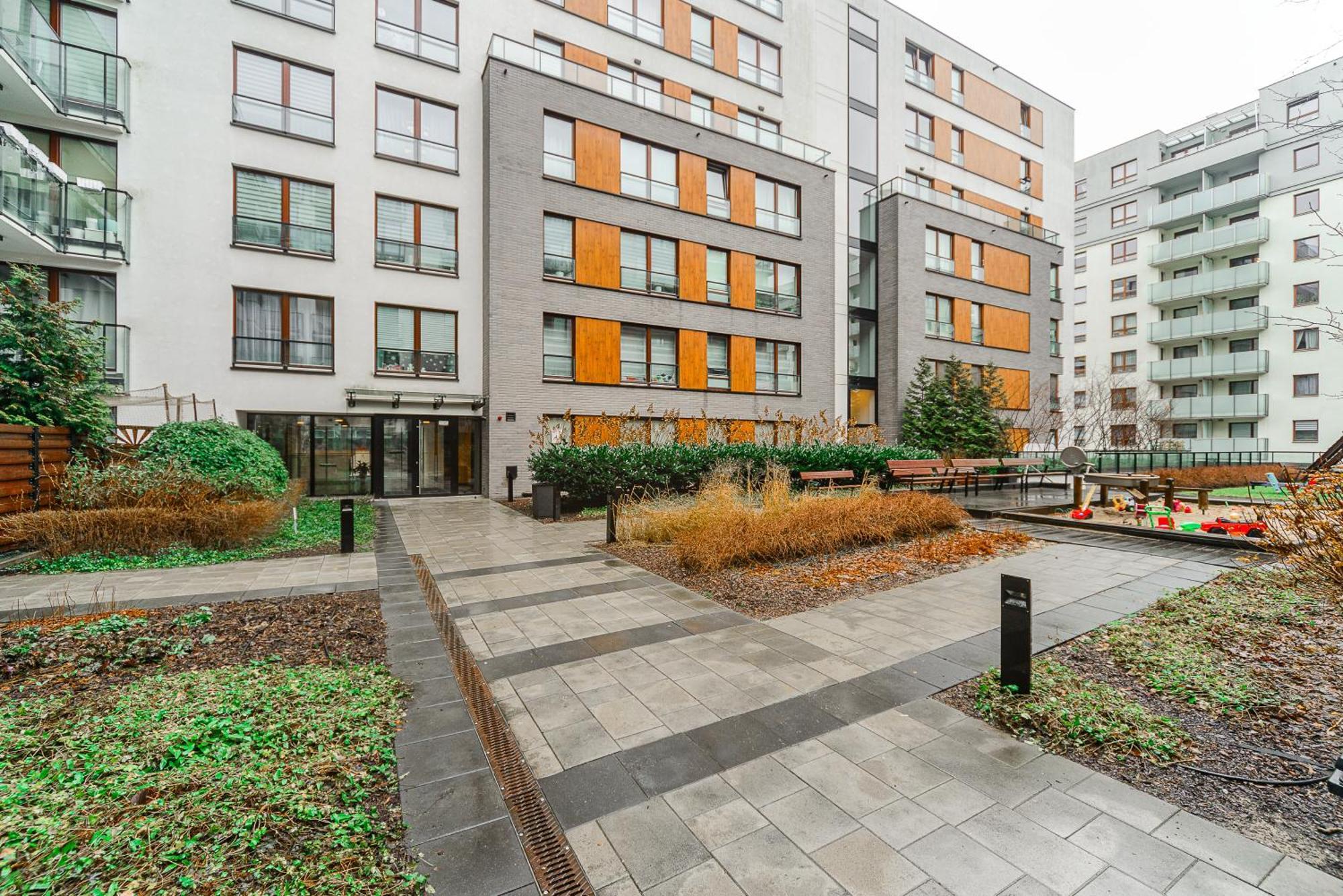 Cozy Family Apartments With Balcony Near Zlote Tarasy Warszawa Rom bilde