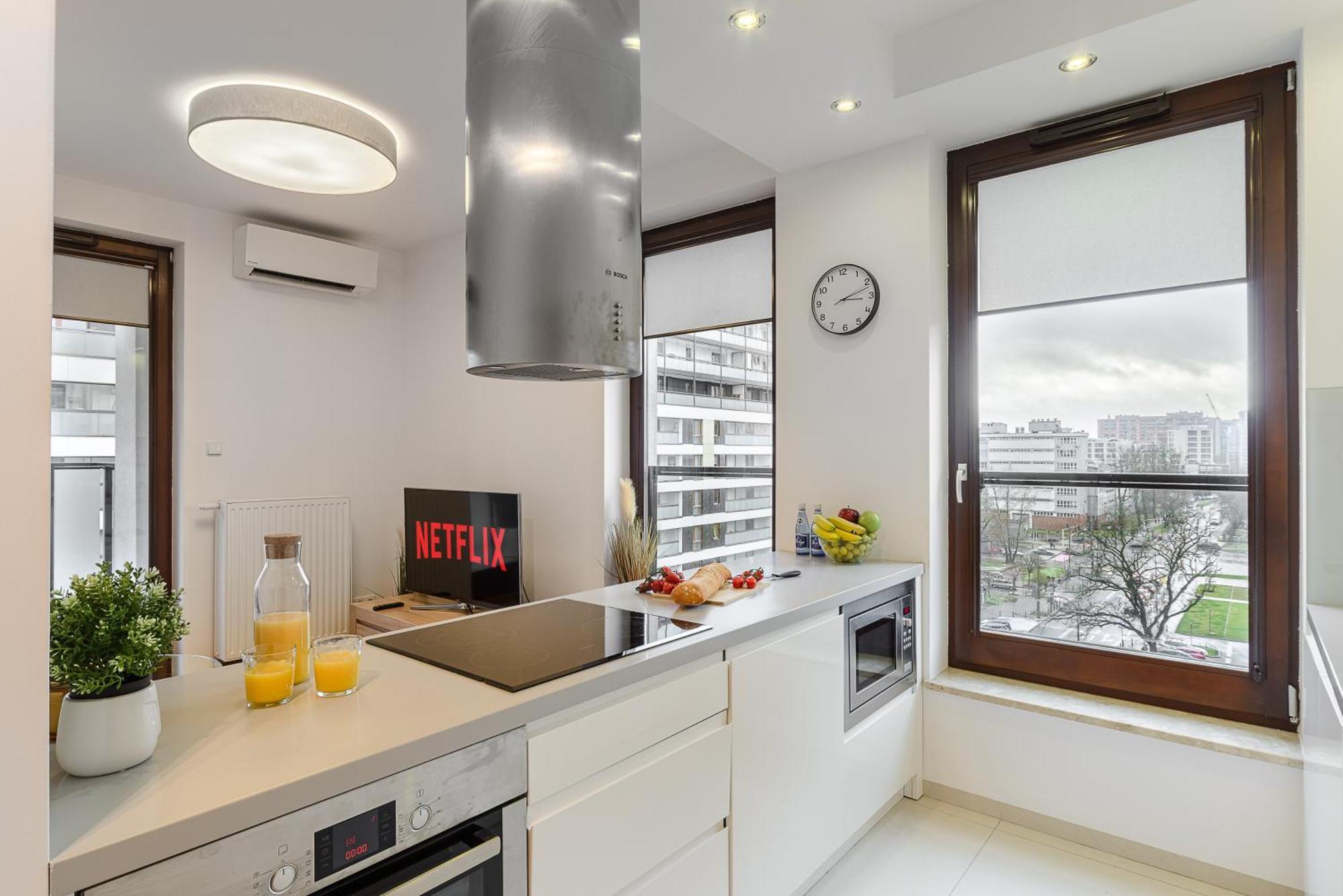 Cozy Family Apartments With Balcony Near Zlote Tarasy Warszawa Rom bilde