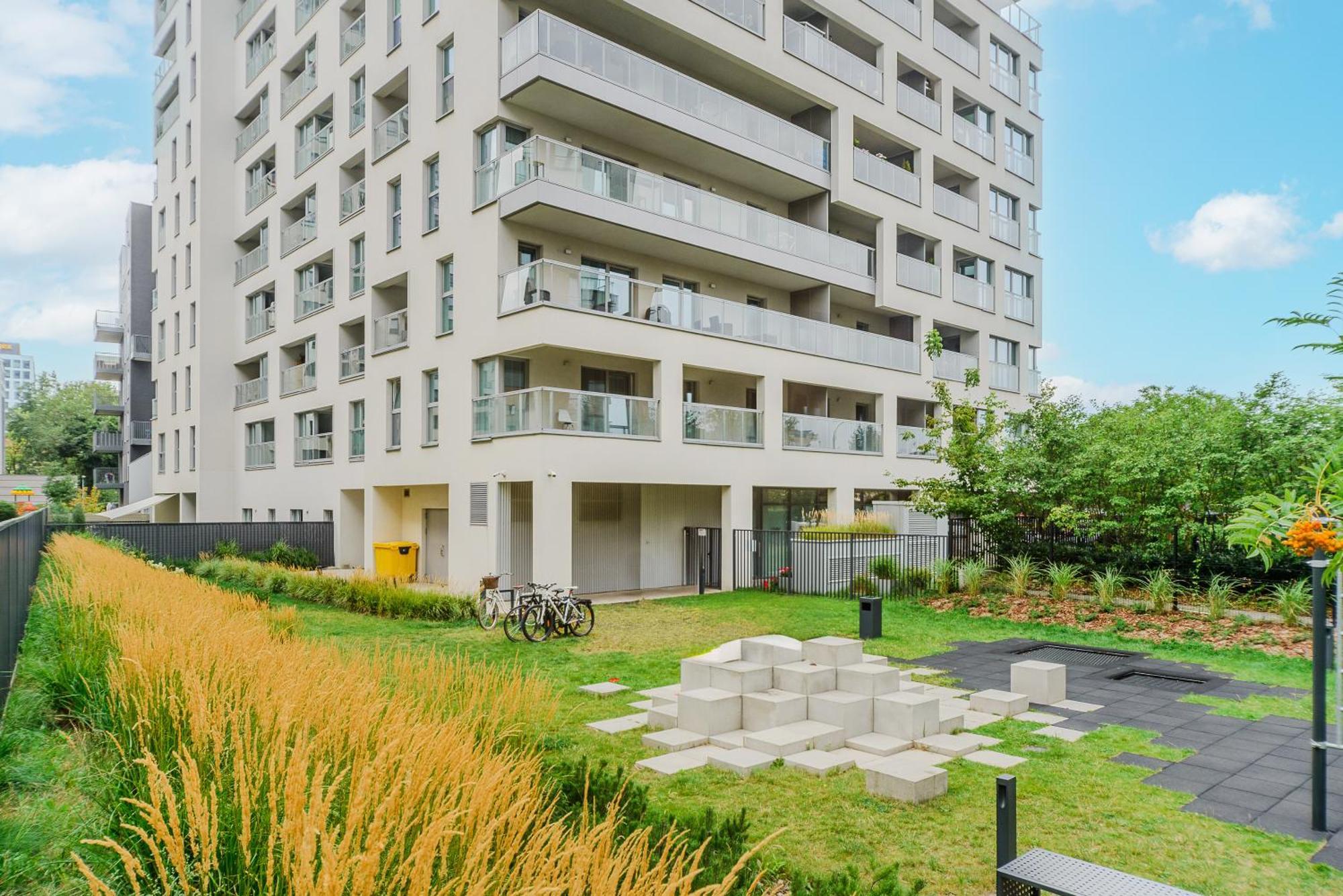 Cozy Family Apartments With Balcony Near Zlote Tarasy Warszawa Rom bilde